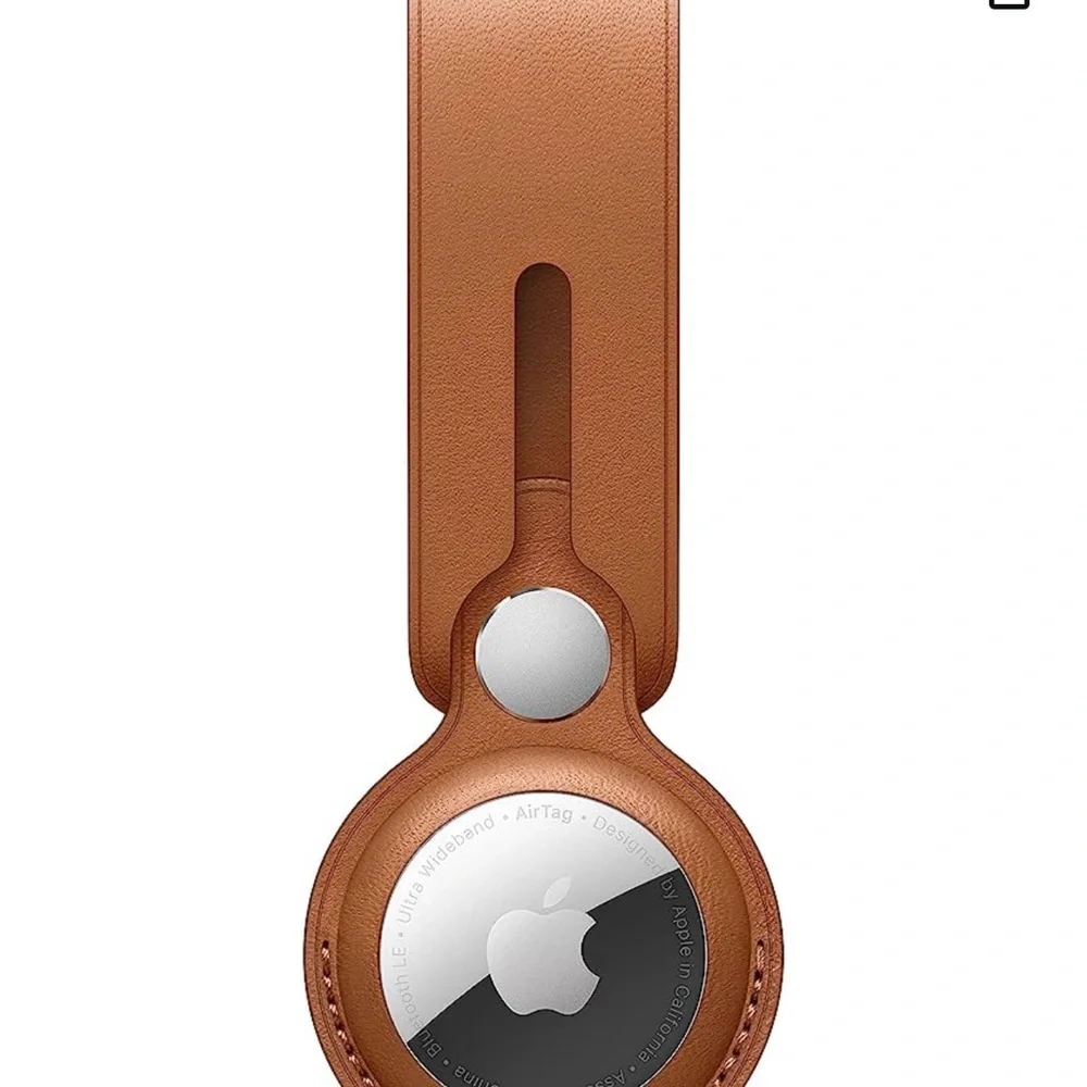 Apple AirTag and leather loop set